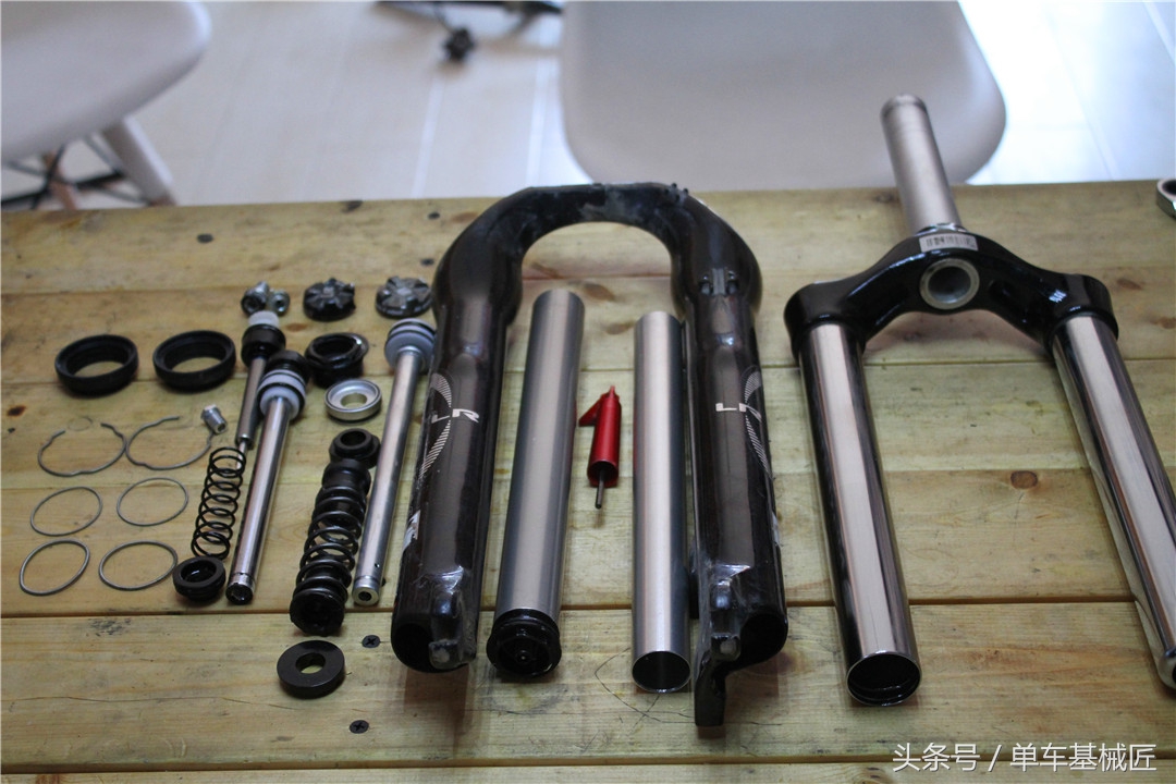 再见Marzocchi马祖奇——某年莫月末日某型号的气叉保养