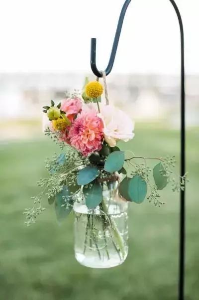 我想学插花有教程吗,学插花怎么学