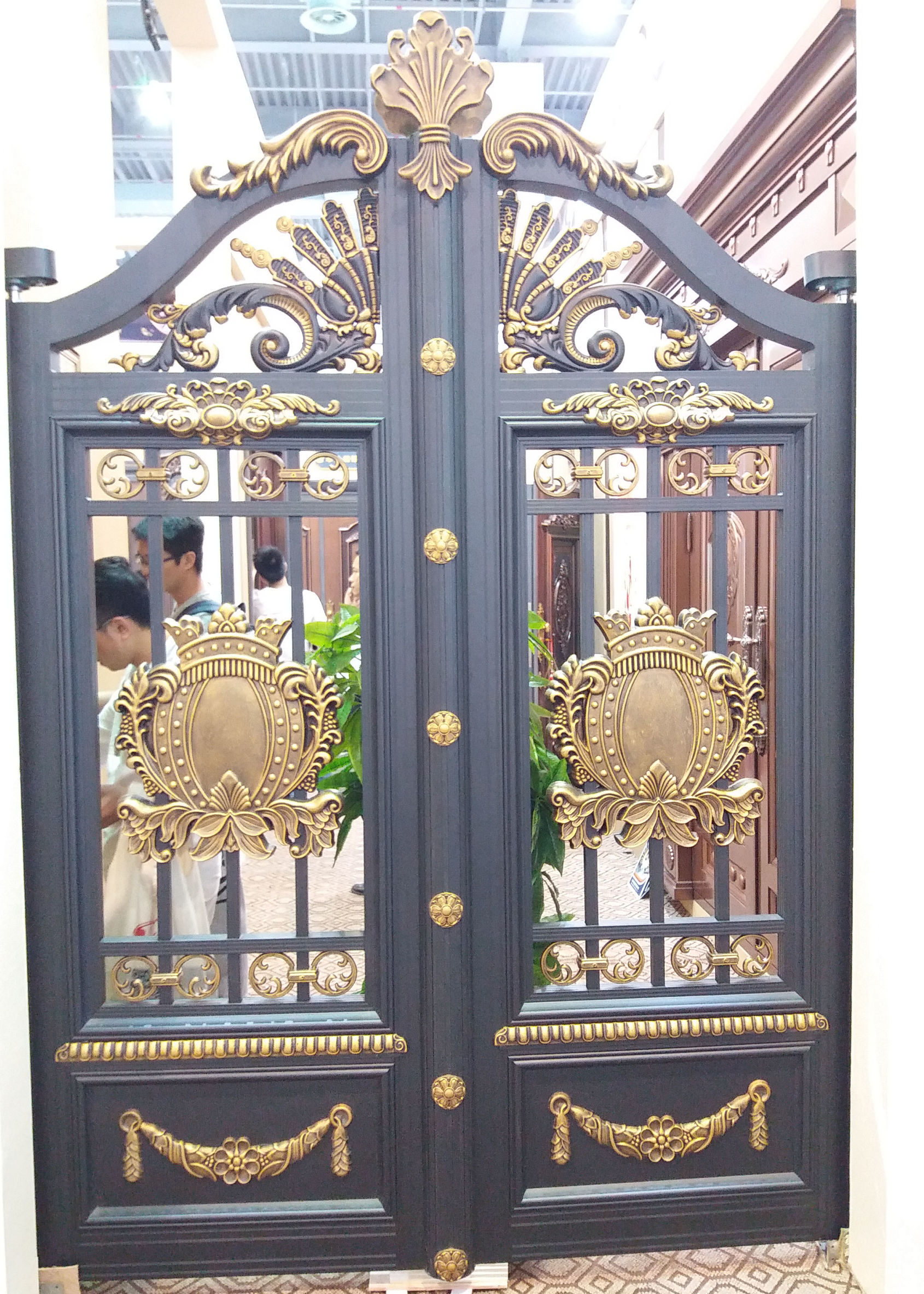 铝艺庭院门护栏围栏厂家批发价,徐州铝艺护栏围栏价格多少钱