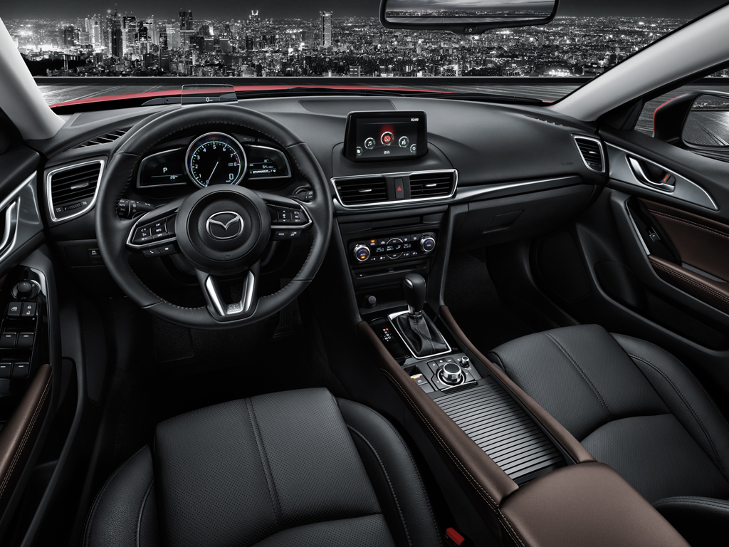 两厢车买哪一款合资车比较好,两厢和三厢的车型哪个更值得购买