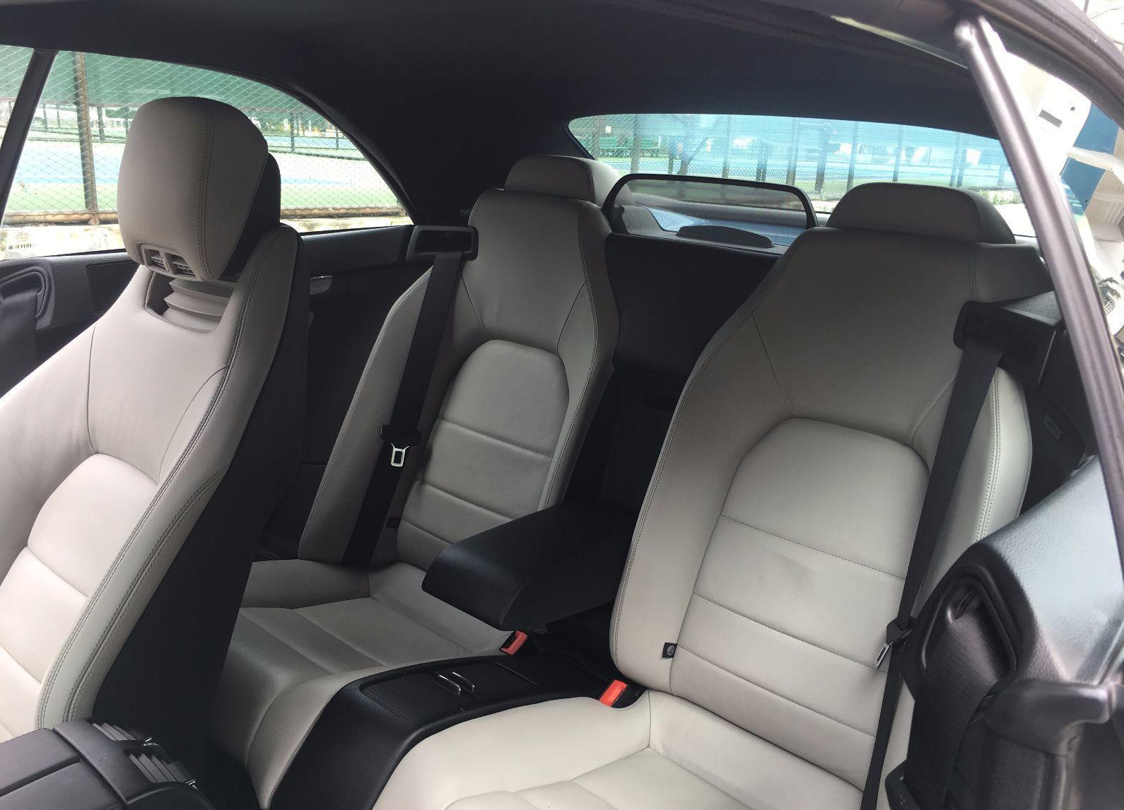 女朋友说不买敞篷车就不在一起，狠心买了二手奔驰敞篷