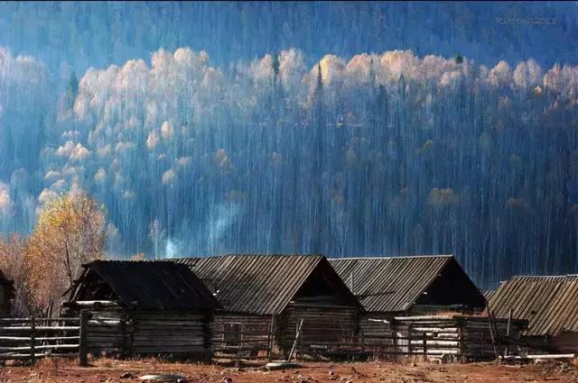 新疆南北疆大环线风景旅游专列,北京去新疆沿途风景