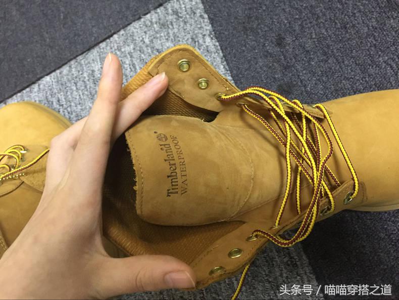 jeep大黄靴对比添柏岚,添柏岚大黄靴logo深浅