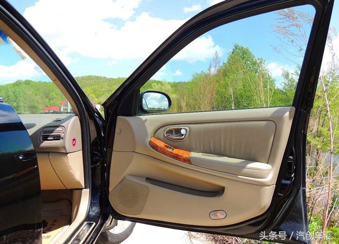 修复风度a33老车,老车情怀a33