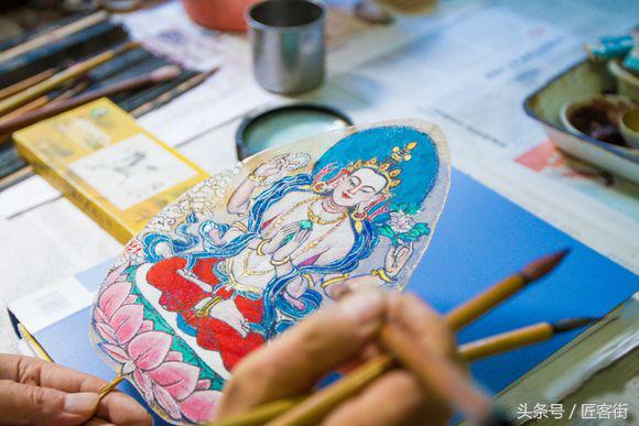 叶中有画画中有叶沉寂了千年的叶脉画岂止是鬼斧神工