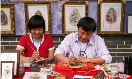 叶中有画画中有叶沉寂了千年的叶脉画岂止是鬼斧神工