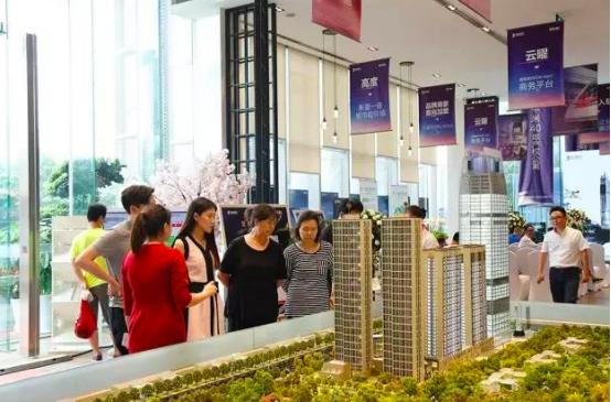 华西专家专场讲座天府新区优质医疗服务蓝润VIP客户先享