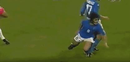 2002世界杯韩国之耻,韩国球迷挑衅国足被群殴后续