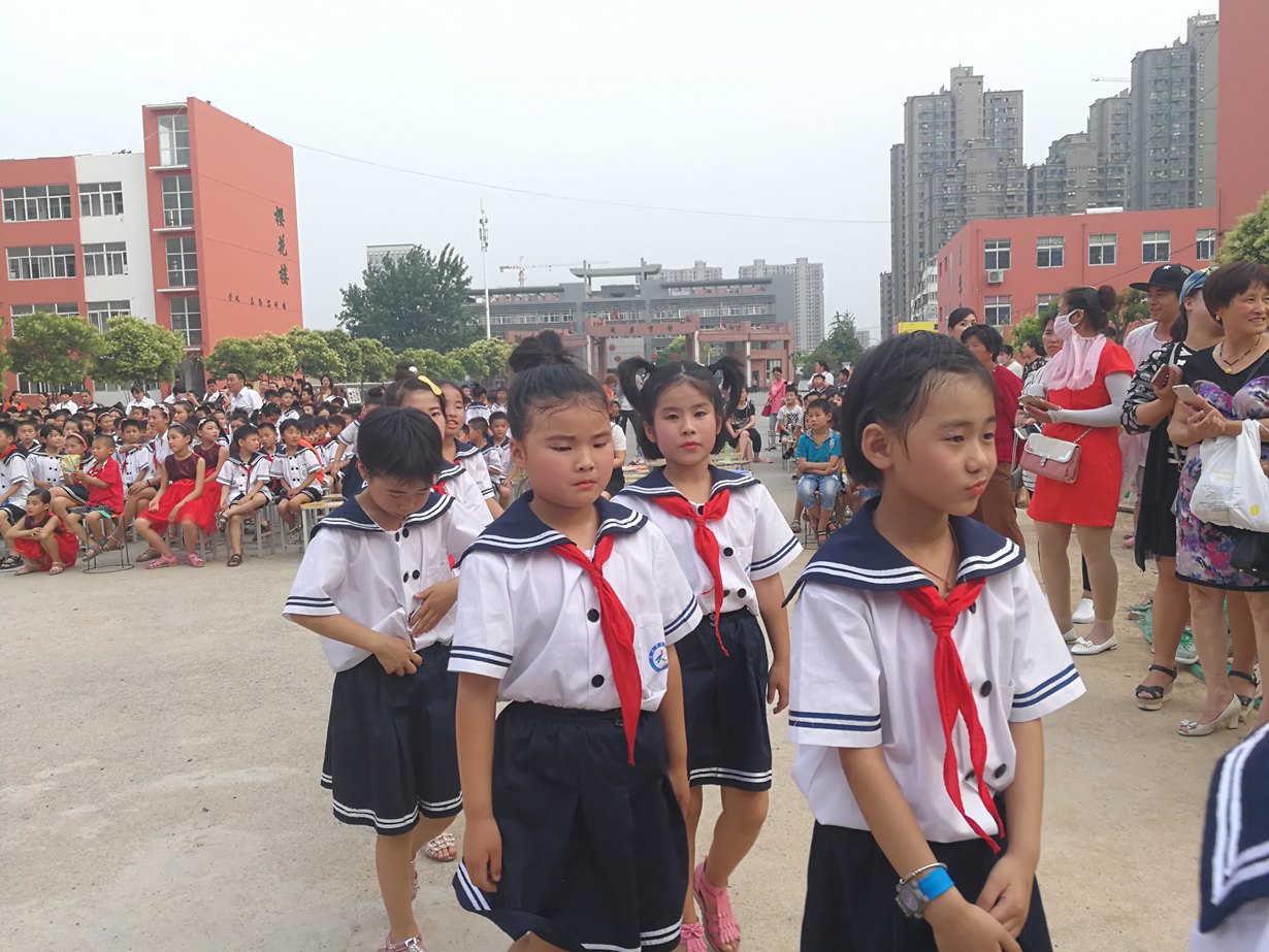 安流中学2018六一儿童节表演,安徽合肥六一儿童节学校演出