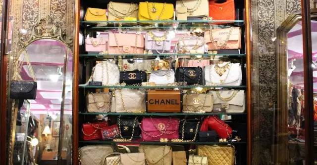 抢购限量香奈儿包包,在日本如何购买香奈儿包包