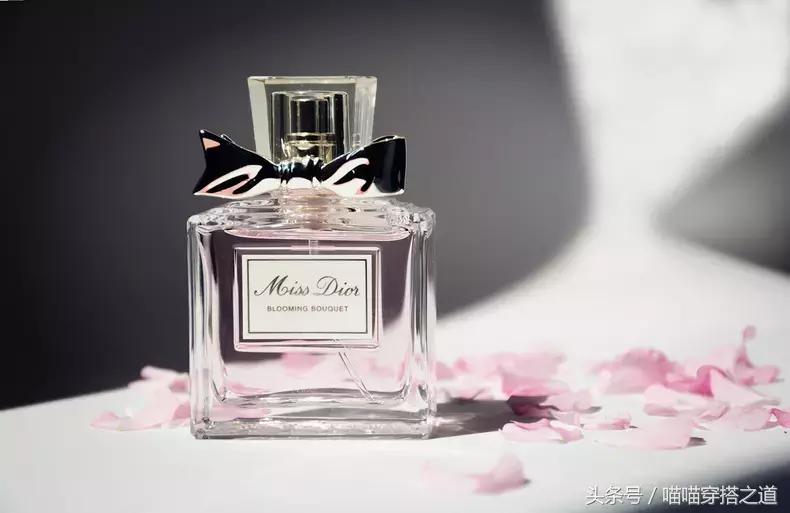 真人实测：这款小*香众**水竟然完胜大牌！