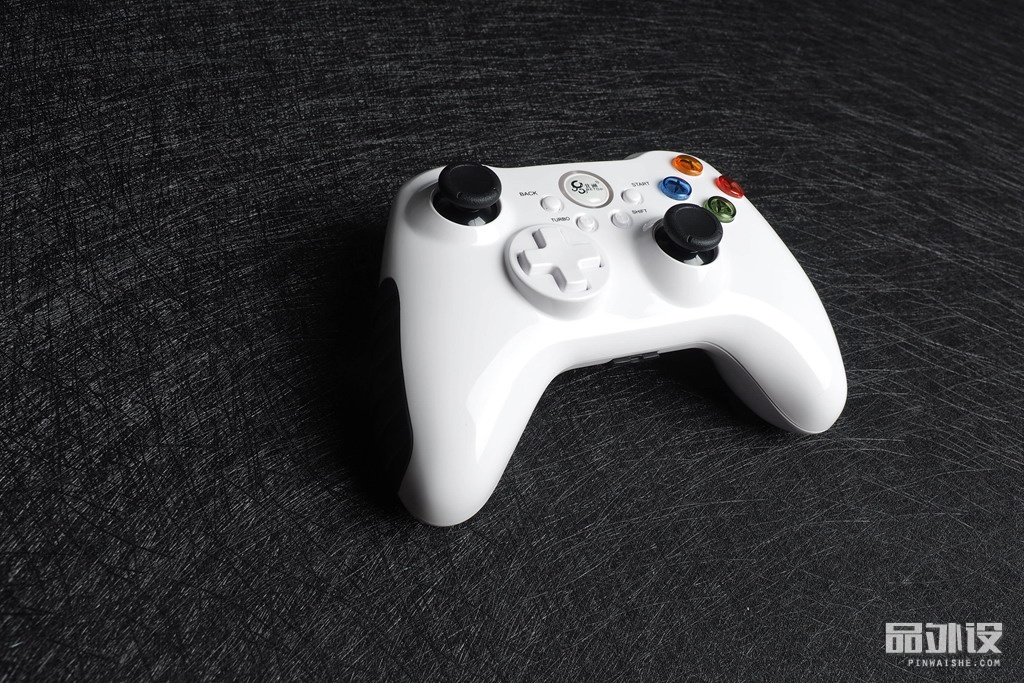 北通阿修罗2手柄连接电视,北通阿修罗2pro游戏手柄评测