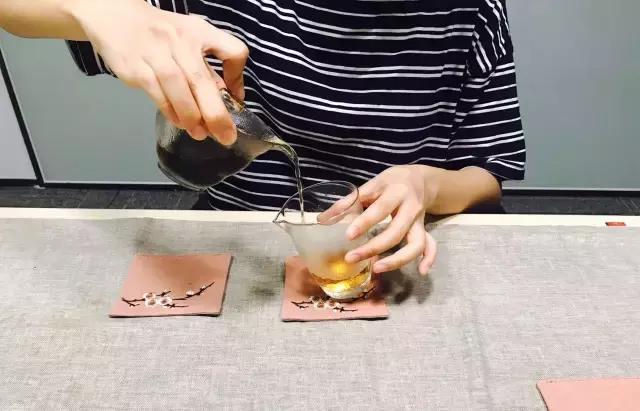 红茶配什么泡好喝,澳门荔枝红茶怎么泡好喝