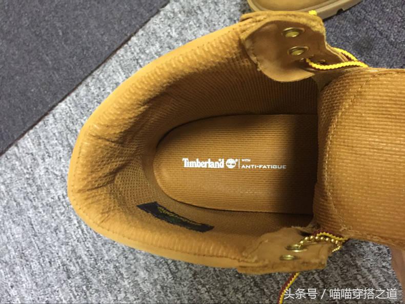 jeep大黄靴对比添柏岚,添柏岚大黄靴logo深浅