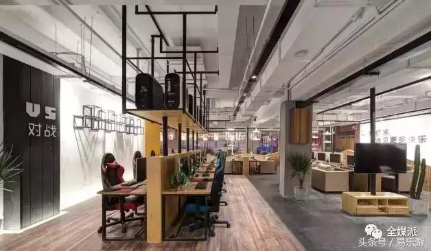 网咖猥琐发育！这些“窝点”正成为年轻人的新江湖