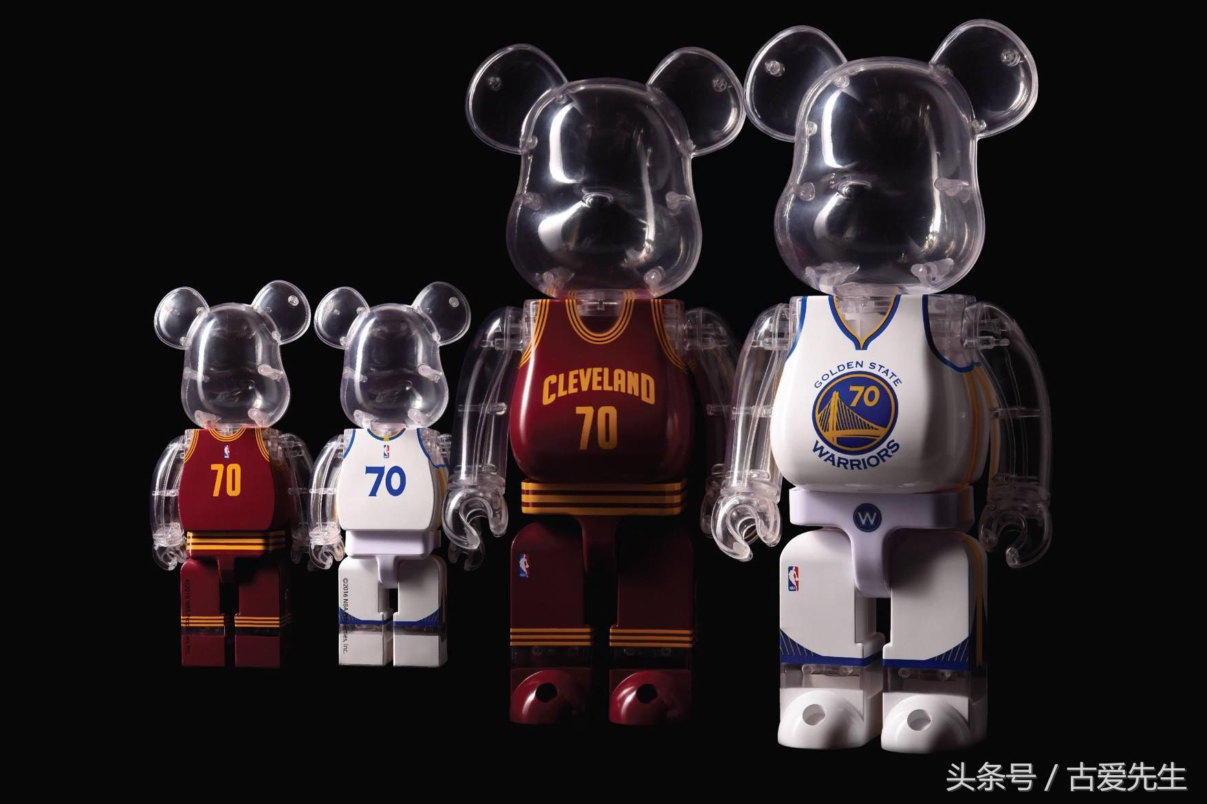 小屁孩才喊*力暴**熊，而我叫他Bearbrick！