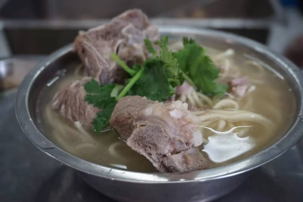 全家天天这里吃，水产都要亲自买，在这里吃饭会不会太有口福？