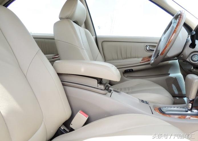 修复风度a33老车,老车情怀a33