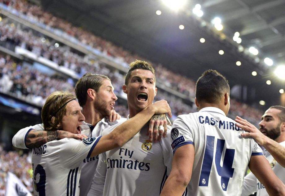 欧冠狂欢盛典实况足球,恒大足校马德里杯