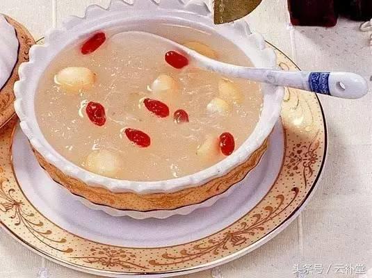 燕窝的功效与作用燕窝的吃法,冰糖燕窝的功效与作用及食用方法