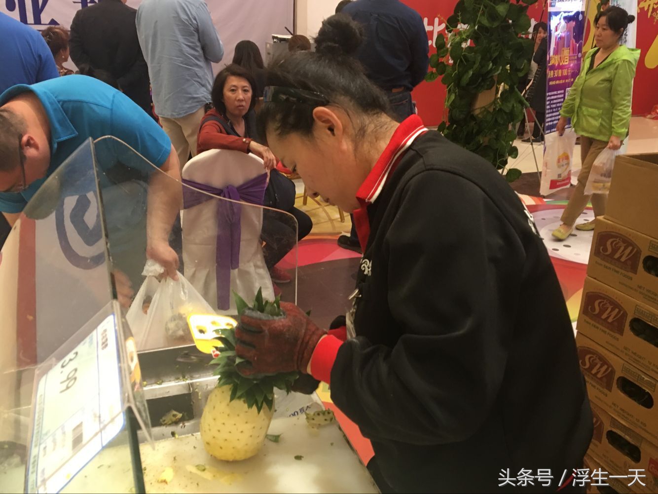 家里没有削菠萝的工具怎么削菠萝,没有专门的菠萝刀怎么削菠萝