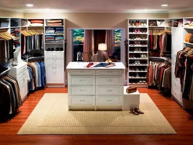 谁说小户型不能拥有大品牌沙发,谁说小户型就不能拥有大冰箱