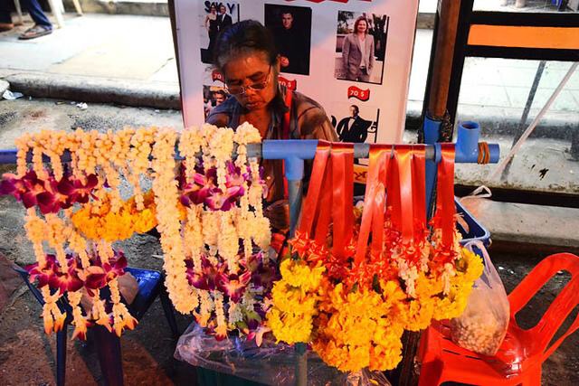 普吉岛芭东酒吧街旅游介绍,普吉岛芭东海滩酒吧街