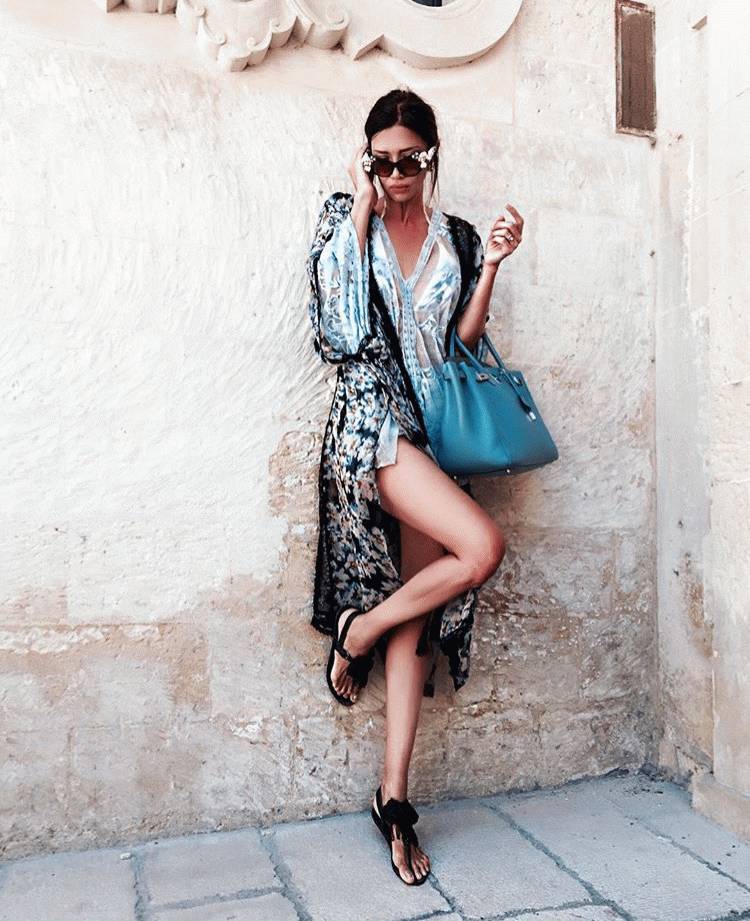 “你猜她几岁”，这个游戏实在是太扎心了！