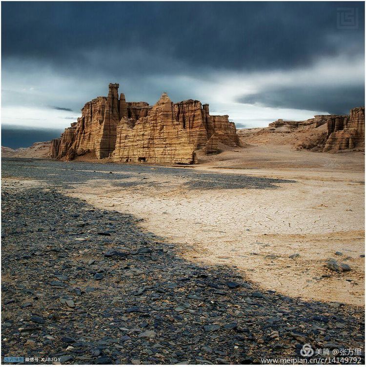 美丽*疆新**100张——美在雪山,美在草原,美在戈壁,美在心灵!