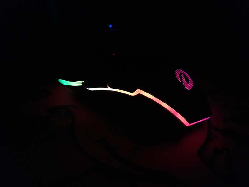 鼠标达尔优em925pro,达尔优牧马人鼠标em9155代极光