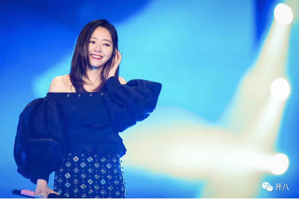 2017年映客樱花女神,映客直播樱花女神画面