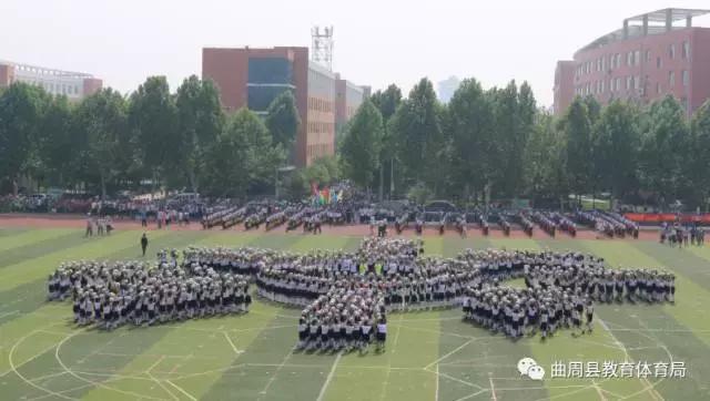 庆六一惊艳全场,足球六一节表演视频直播