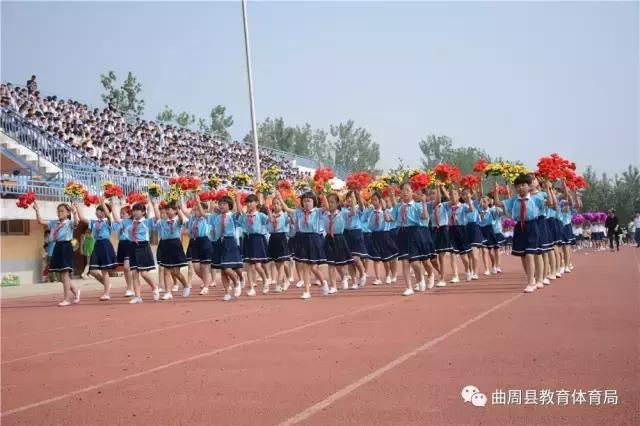 庆六一惊艳全场,足球六一节表演视频直播