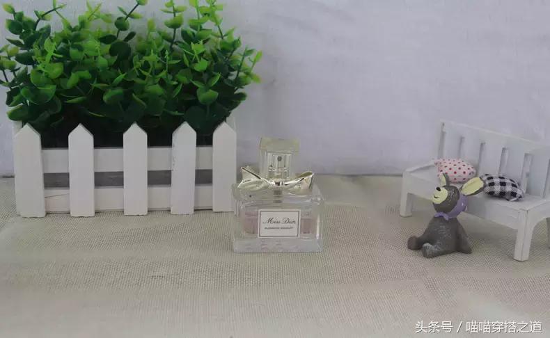 真人实测：这款小*香众**水竟然完胜大牌！