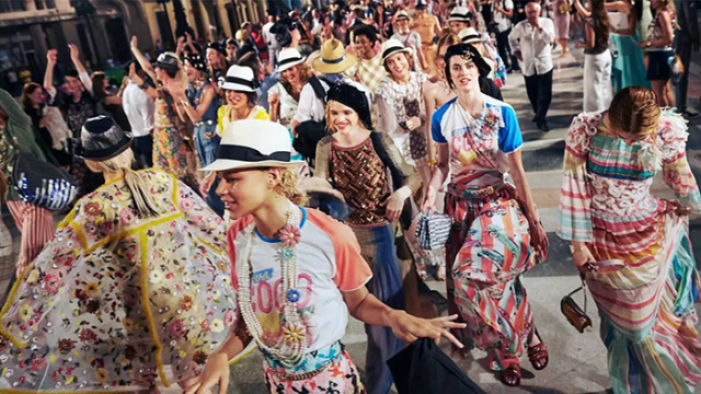 让世界知道你最In！时装精必去高定旅行之地