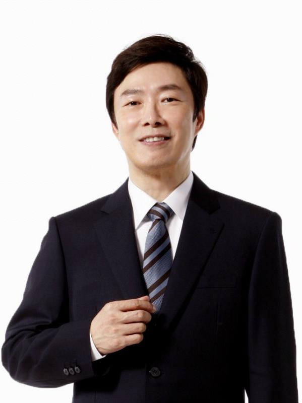 费玉清华晨宇嗨唱起来,费玉清华晨宇对决