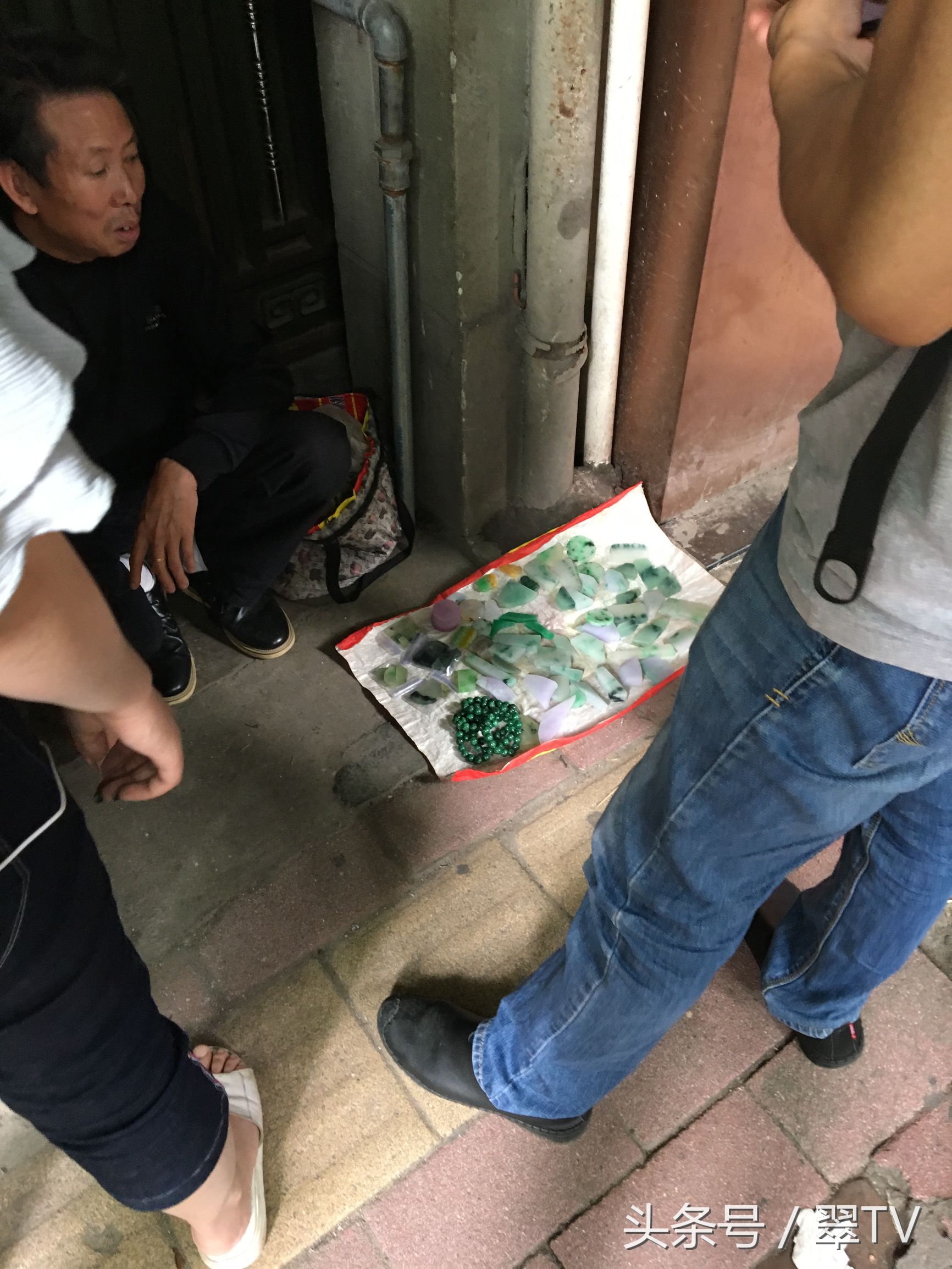 广州华林街翡翠,广州荔湾区华林翡翠玉器珠宝市场