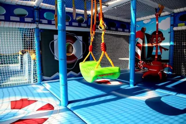 乐海水世界视频,乐海水世界有室内吗