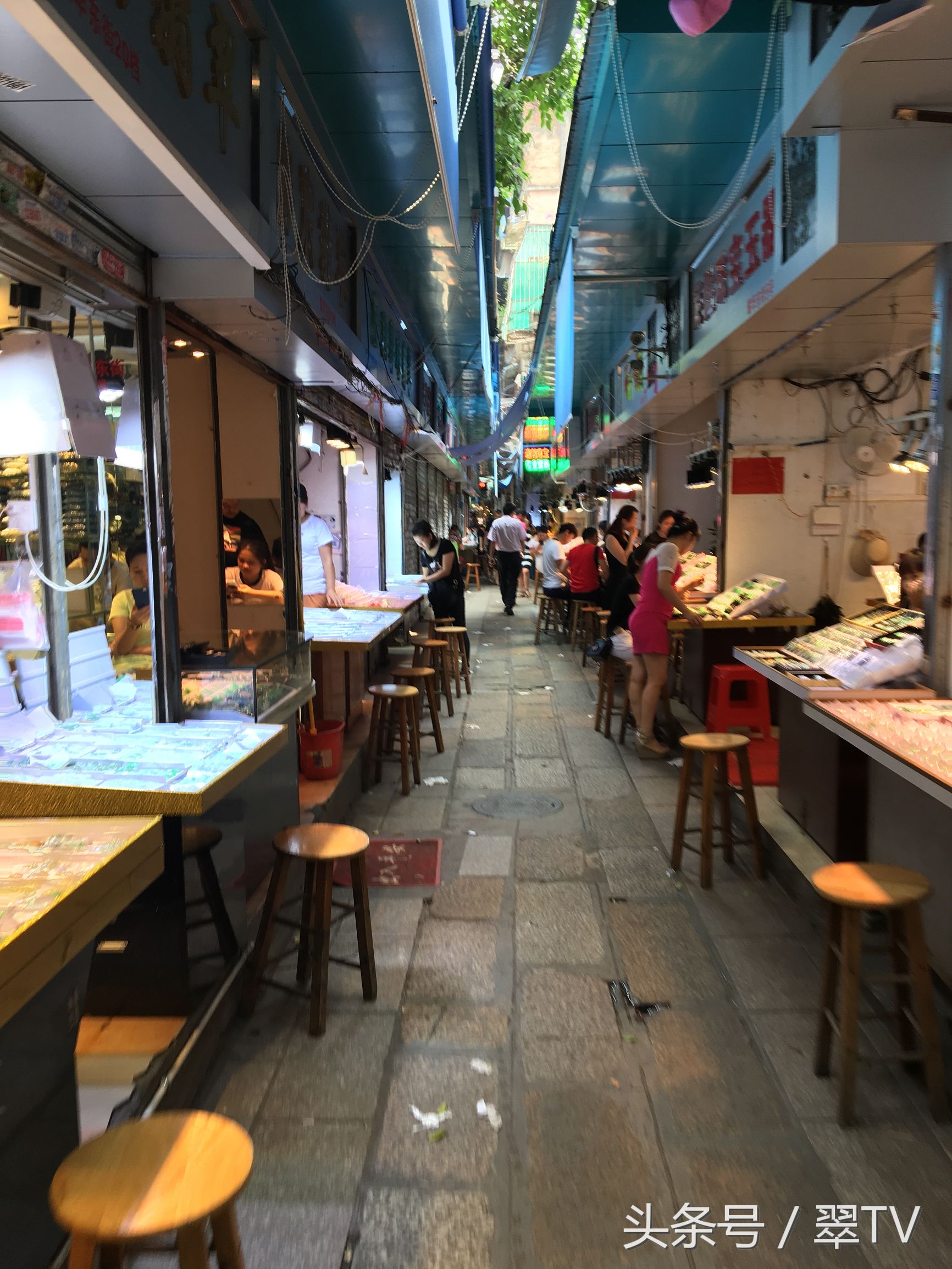 广州华林街翡翠,广州荔湾区华林翡翠玉器珠宝市场