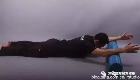 普拉提如何改善头前倾,普拉提骨盆前倾的正确训练方法