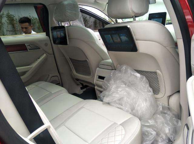 比亚迪车标变化史,比亚迪车内饰一言难尽