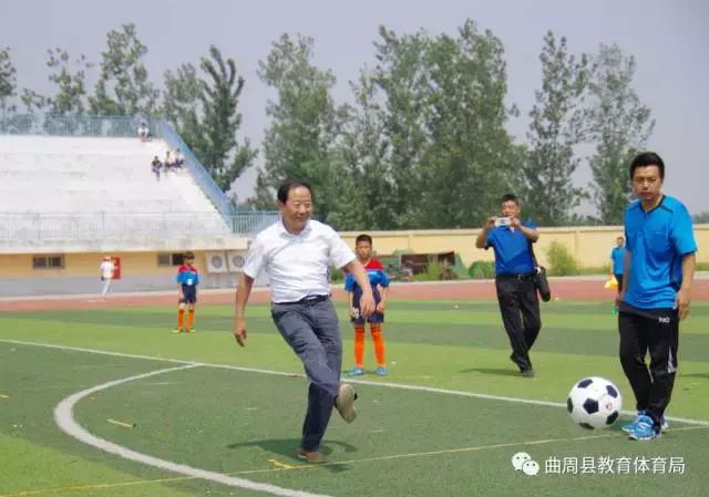 庆六一惊艳全场,足球六一节表演视频直播