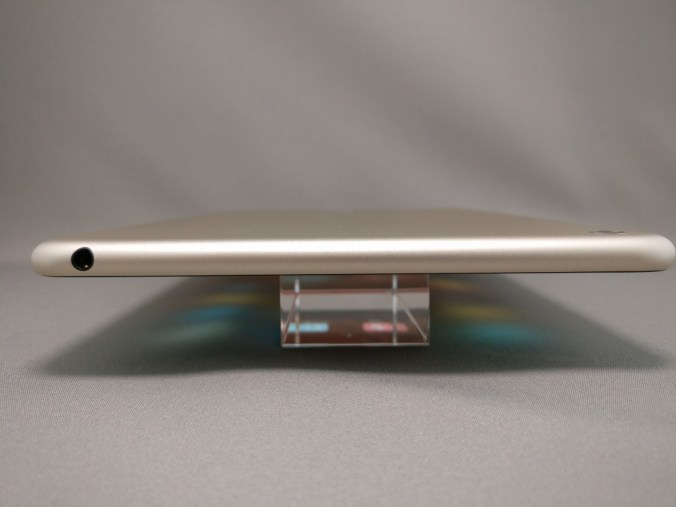 硬件虽升级，惊喜却不多——小米Pad3评测