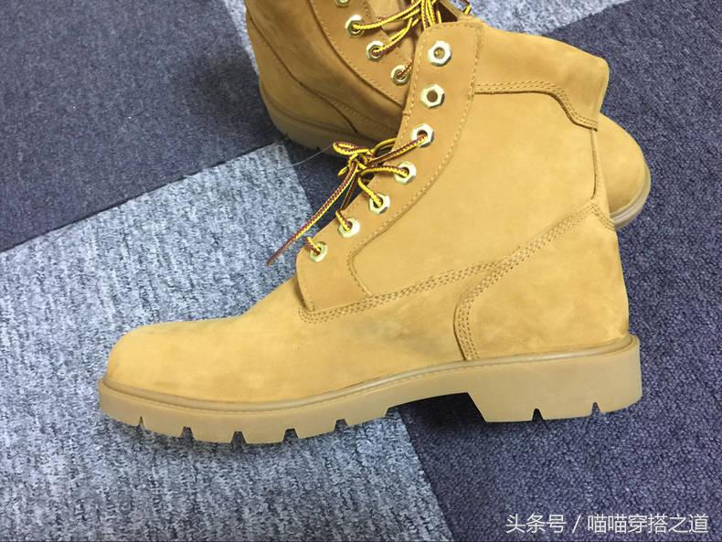 jeep大黄靴对比添柏岚,添柏岚大黄靴logo深浅