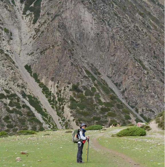 中国白血病女孩征服世界徒步排名首位的安娜普纳大环线,ACT