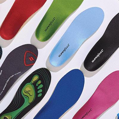 足弓和脚后跟痛怎么回事,长期走路脚掌痛鞋垫软还是硬