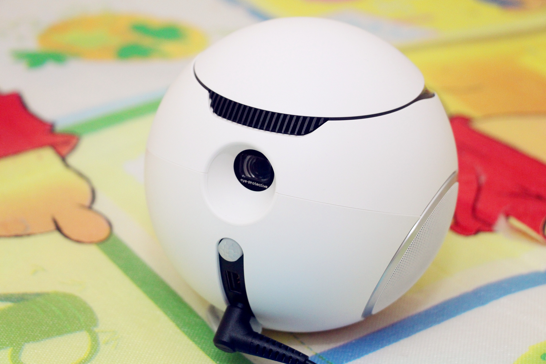 视、听、触全面结合,一个孩子们全新寓教于乐的新平台