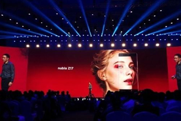 努比亚z17跑分21w,努比亚手机z17畅享版缺点