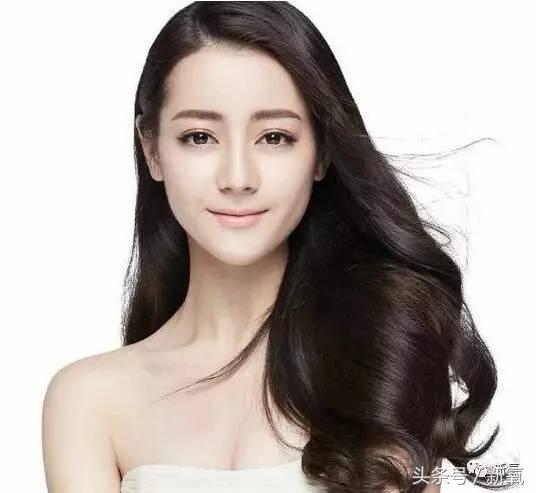 古力娜扎和迪丽热巴谁更好看街拍,迪丽热巴古力娜扎身材照片