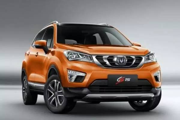 4s店综合服务费包含快递费,全款买车4s店收综合服务费